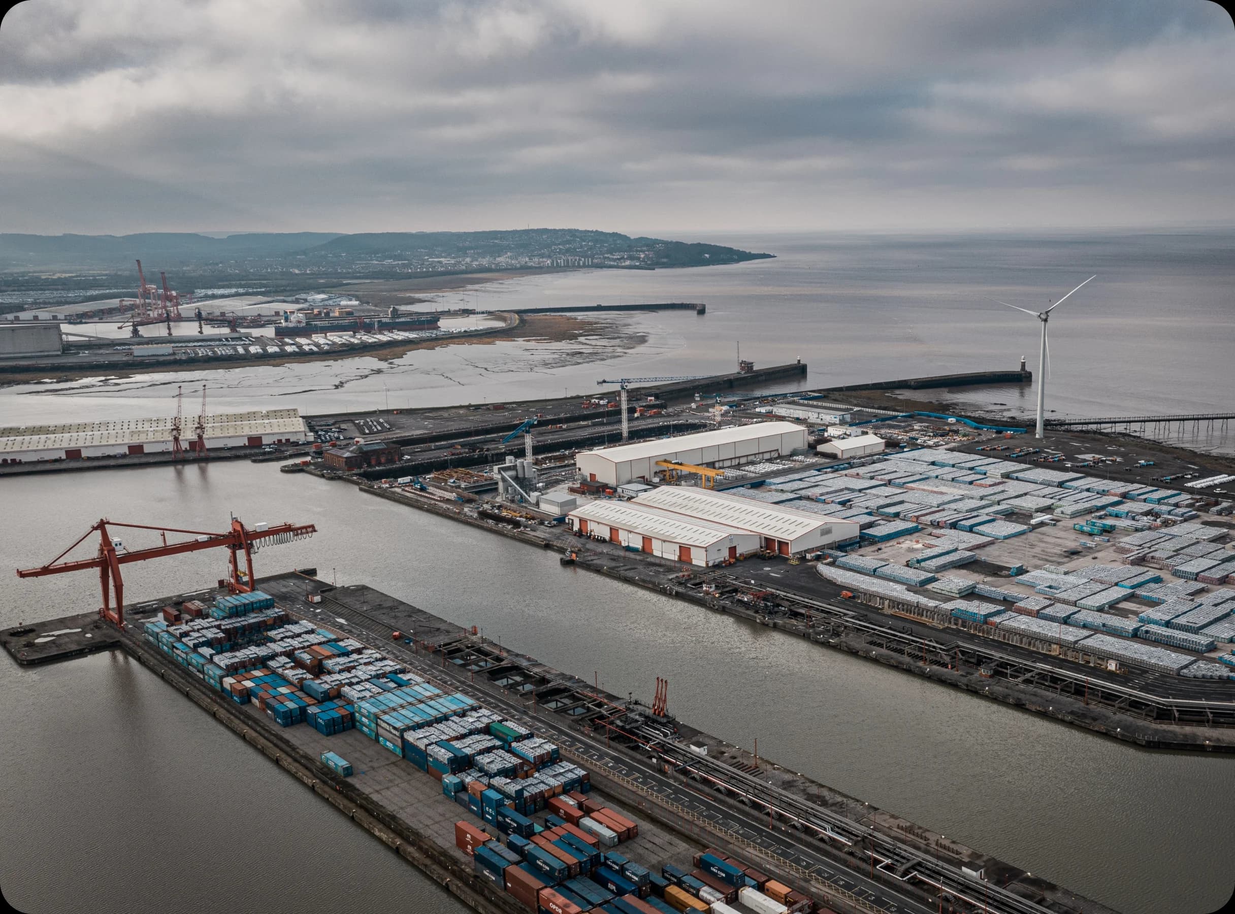 Stevedoring and shore handling